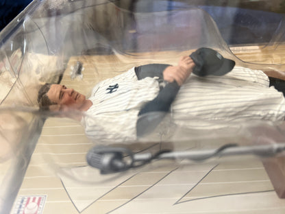 Lou Gehrig - McFarlane Figure